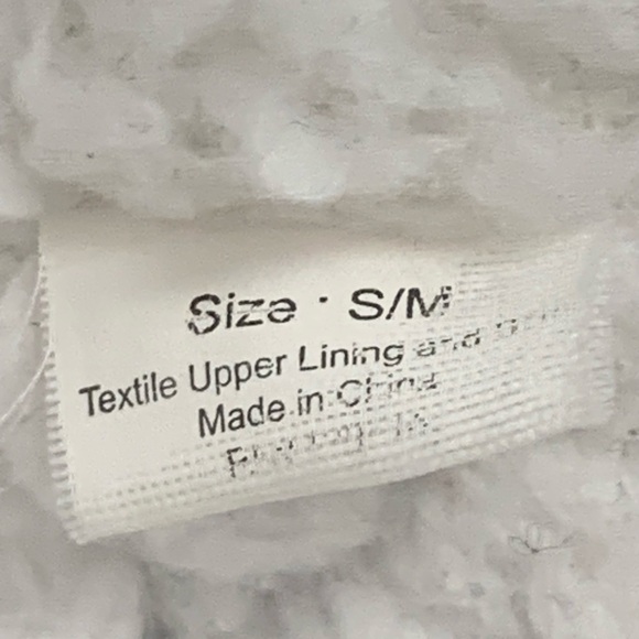 Chili Pepper Cozy Zebra Print Slippers Black & White Sz S/M - Picture 4 of 5